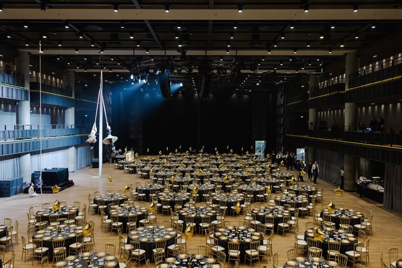 Gala večeře pro DSM 